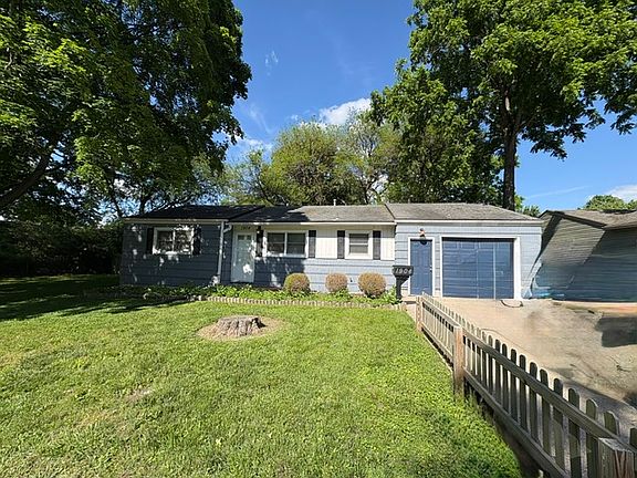 3rd image of 1904 Hazel Ave