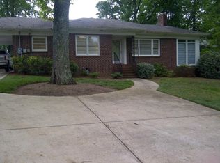 1079 Riverside Ter, Gainesville, GA 30501
