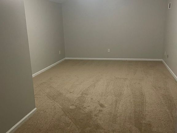 2nd image of 449 Northrop Pl