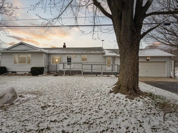 3488 Bronson Lake Rd, Lapeer, MI 48446