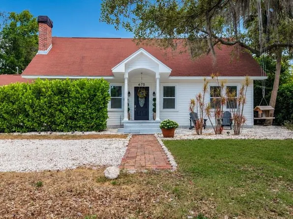675 Vincent St, Crystal Beach, FL 34681