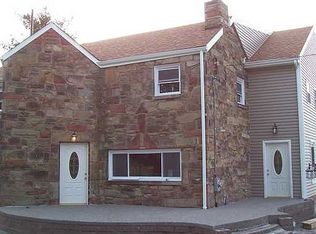 1667 State Route 885, Clairton, PA 15025