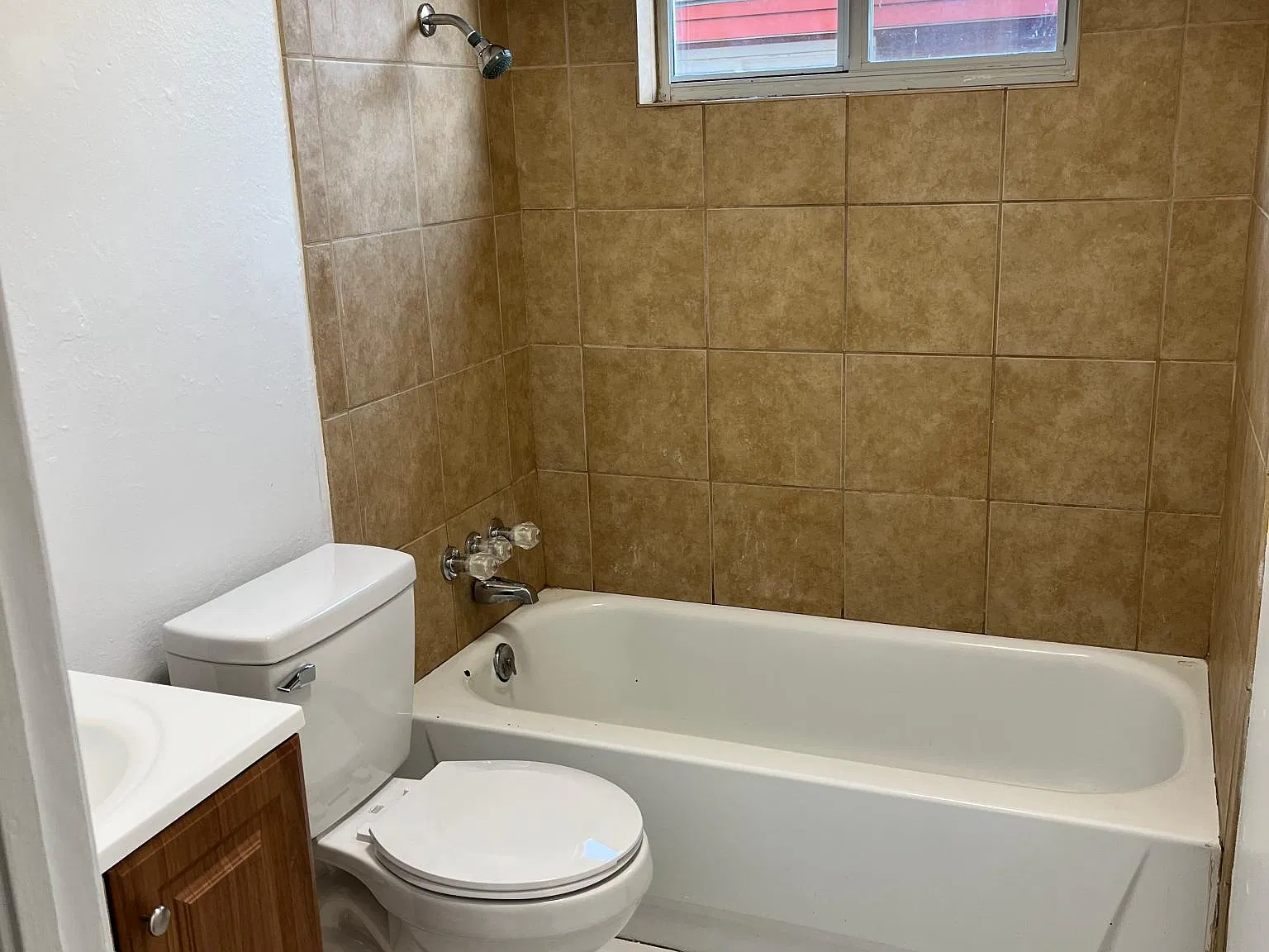3 bed, 1239 sqft, $1,150 — Photo 3