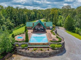 2 Pelican Ln, Murray, KY 42071