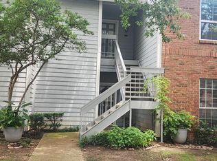 2106 Amesbury Dr UNIT 220, Arlington, TX 76011