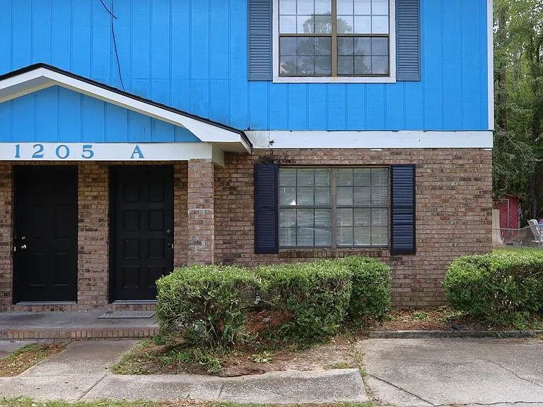 1205 Bethune Dr #A — Photo 1