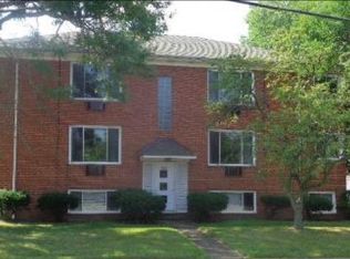 19025 Hilliard Blvd #5, Rocky River, OH 44116