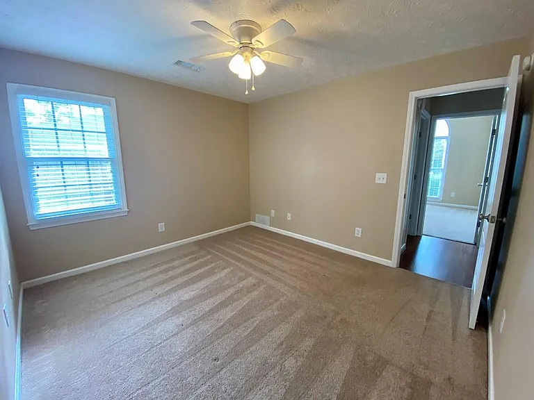 1815 Saffron Ct — Photo 14
