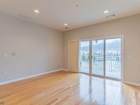 5th image of 9219 Warrens Way