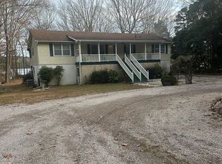 178 E Cove Dr, Macon, NC 27551