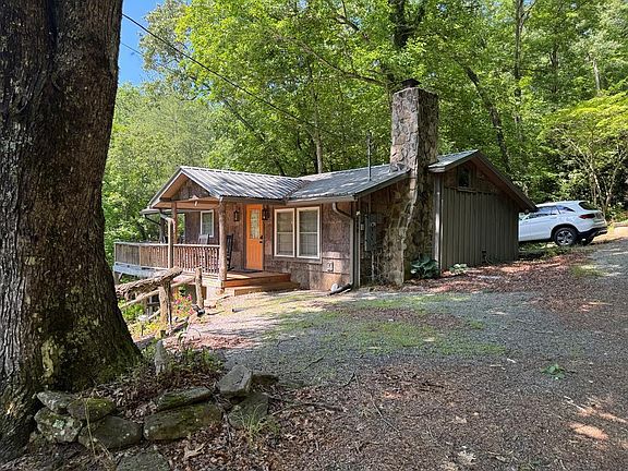 2nd image of 260 Stockman Dr