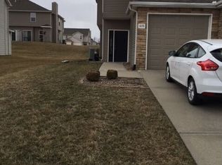 1656 SW Mission Rd, Lees Summit, MO 64081