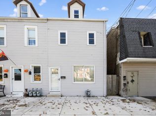 222 Market St, Marcus Hook, PA 19061