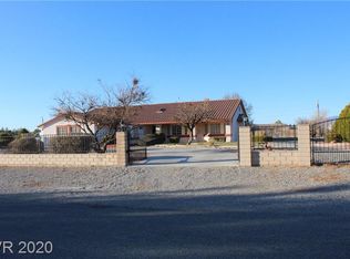 880 Lupin St, Pahrump, NV 89048