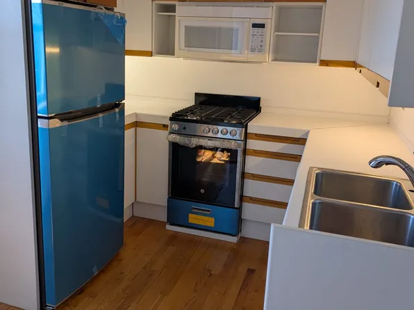 57 Edgewater Place image 4 of 7