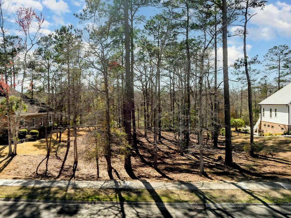 1st image of 524 Chamberlin Rd.