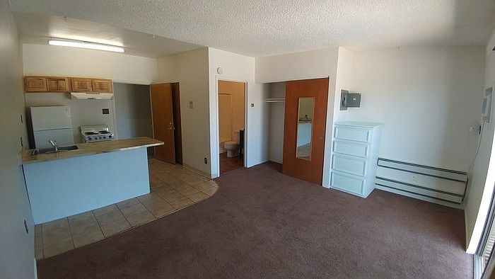1st image of 200 Hermosa Dr NE APT 202