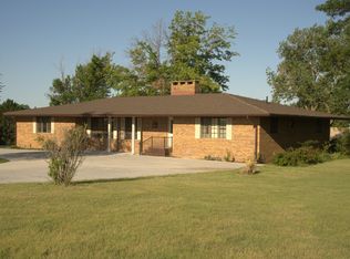 829 Highway 281, Red Cloud, NE 68970