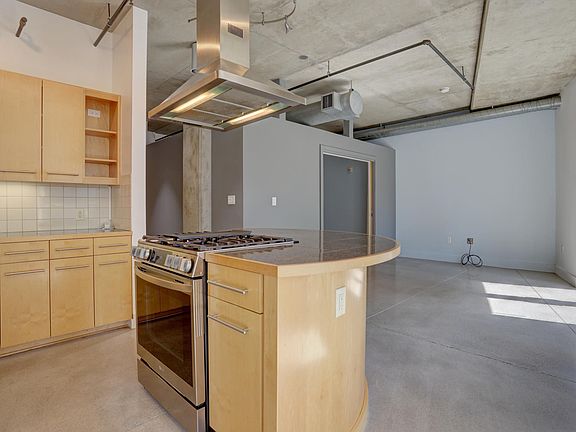5th image of 1610 Little Raven St Unit 309