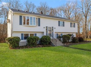 9 Kenny Dr, Warren, RI 02885