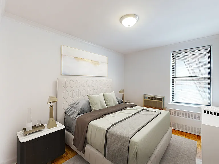 164 E 78th St #3C — Photo 3