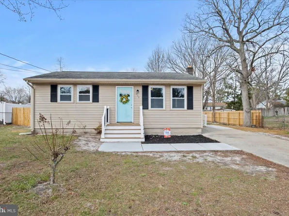 308 Apache Trl, Browns Mills, NJ 08015