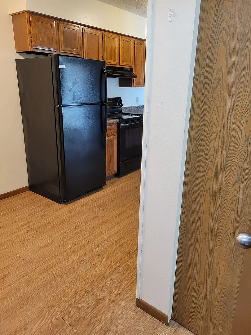 1607 Aspen Drive — Photo 3