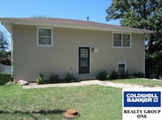 304 2nd St, Saint George, KS 66535