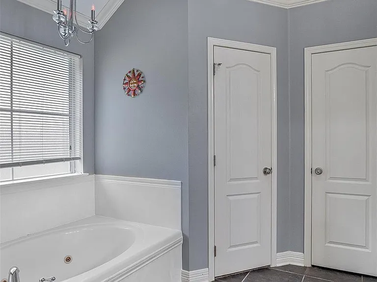133 Lone Oak St — Photo 15