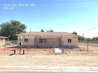 3126 Del Rio Rd SW, Albuquerque, NM 87105