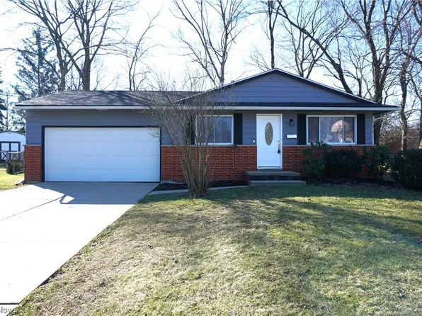 6552 Southway Ct, Brookpark, OH 44142
