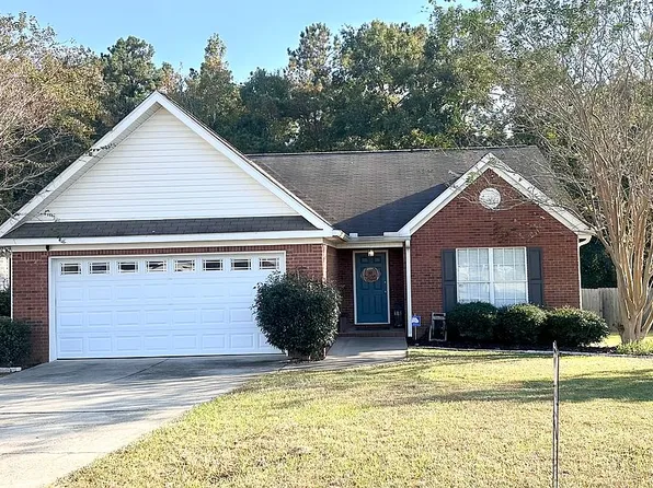 340 Brushfire Dr, Dothan, AL 36305