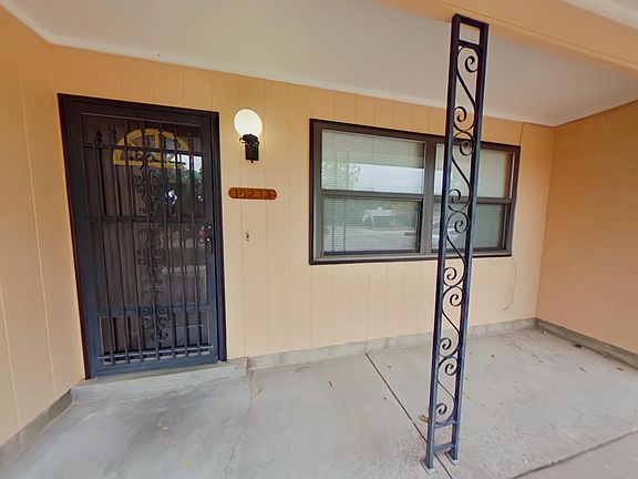 5th image of 10233 Malaguena Ln NE
