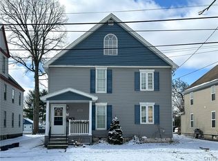 25 Greenman Ave, New York Mills, NY 13417