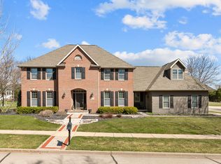 416 E Castlebury Ln, Appleton, WI 54913