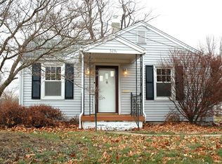 3419 N Macarthur Rd, Decatur, IL 62526