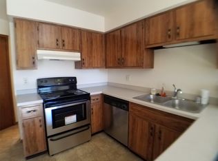 1520 Camden Ct UNIT 2, Waukesha, WI 53186
