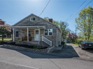 2724 Gould Dr, South Park, PA 15129