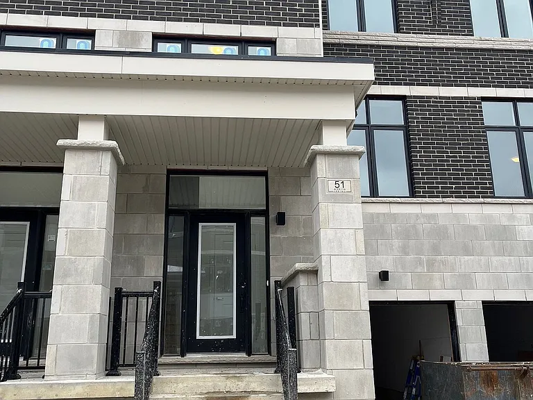 51 Millman Ln — Photo 1