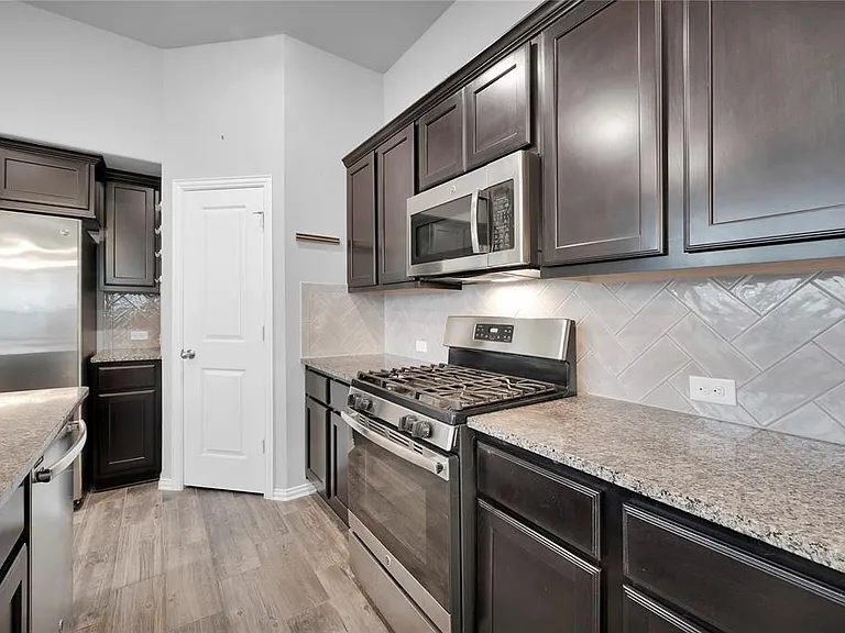 3137 Dunsmore Manor Ct — Photo 12