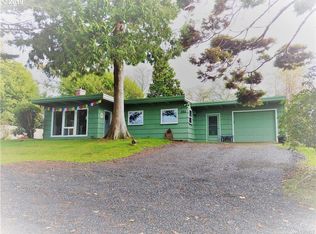 132 Provo St NE, Ilwaco, WA 98624