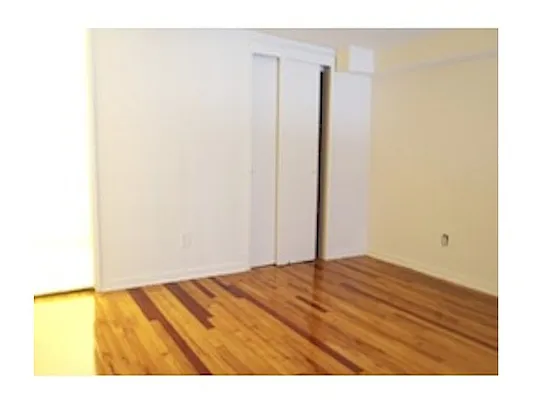 Rented by Mirador Real Estate | media 6