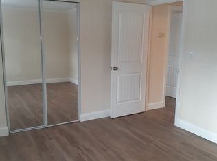 126 Mammoth Rd APT 8, Hooksett, NH 03106