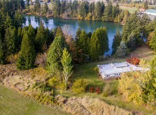 4460 Hall Rd, Blaine, WA 98230