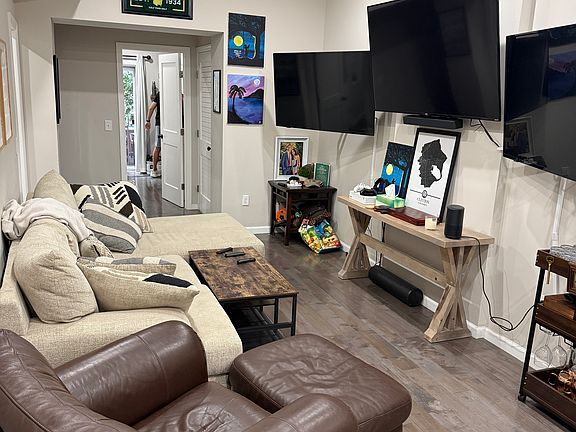 5th image of 602 Jefferson St APT 1