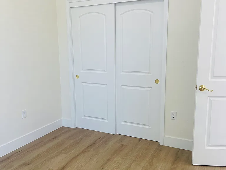 741 Walnut Ln #100 — Photo 10