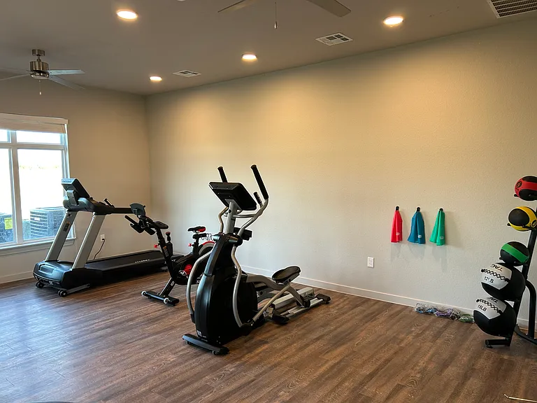 Carver Ridge Apartments — Photo 11
