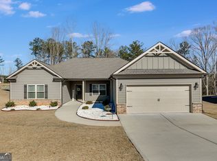 8380 Dublin Dr, Winston, GA