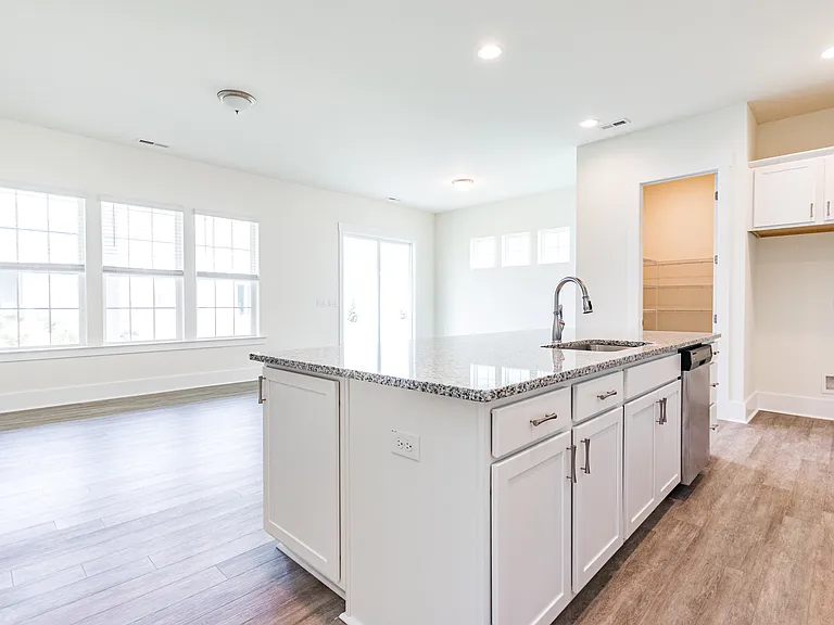 248 Bevis Marks Dr — Photo 16