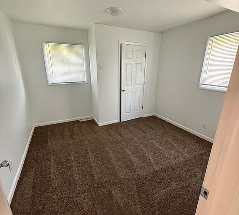 4th image of 3359 Arnsby Rd
